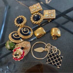 St. John’s jewelry set